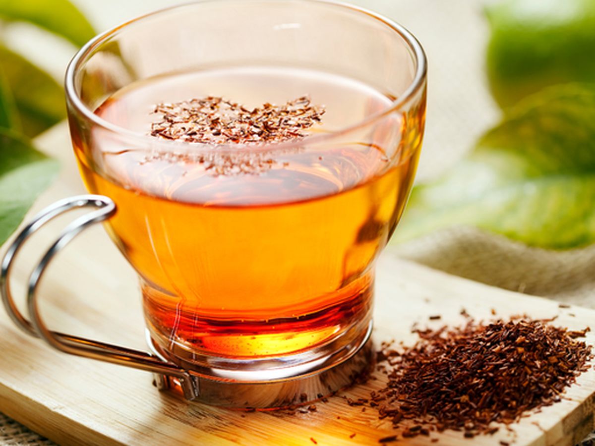 Rooibos tea and fine cut leaf